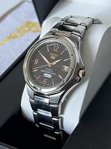 Seiko 7s36 00z0 - black, rare
