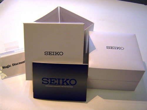 Deluxe seiko large watch - large, box