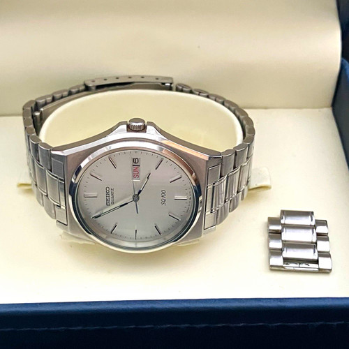 Vintage seiko sq100 men - seiko, men’s
