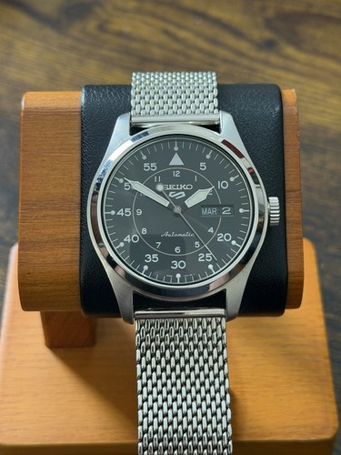 Seiko automatic black dial - automatic,