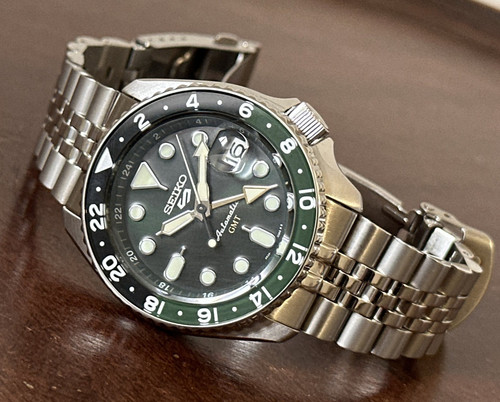 Seiko sports ssk035k1 skx - 5,
